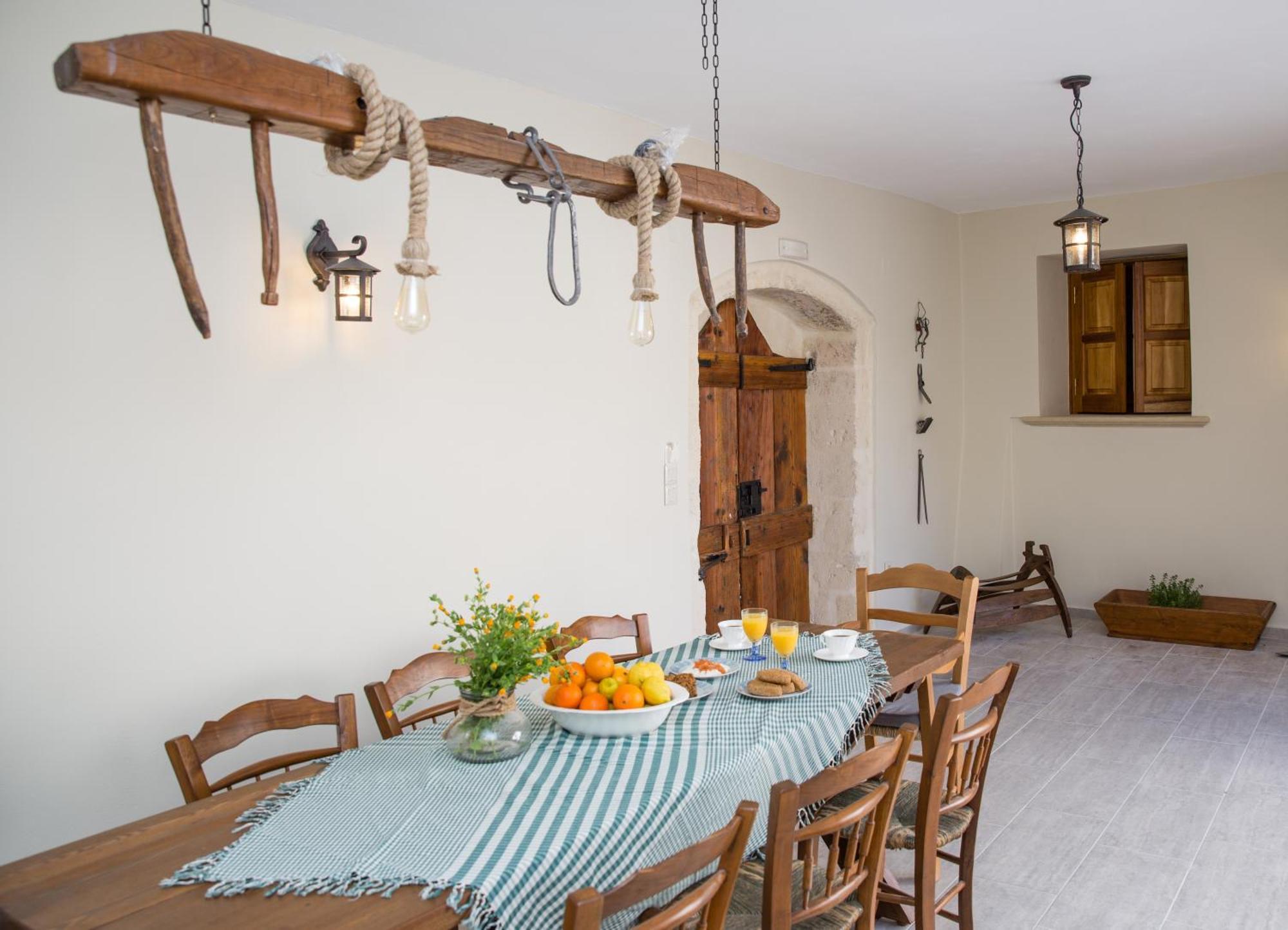 Eco Cottage Vedere With Pool Vederoi 外观 照片