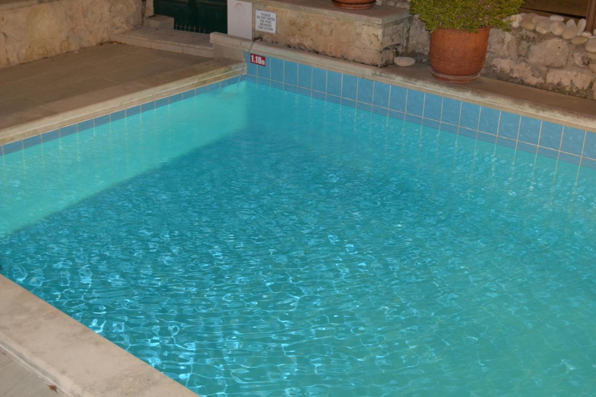 Eco Cottage Vedere With Pool Vederoi 外观 照片