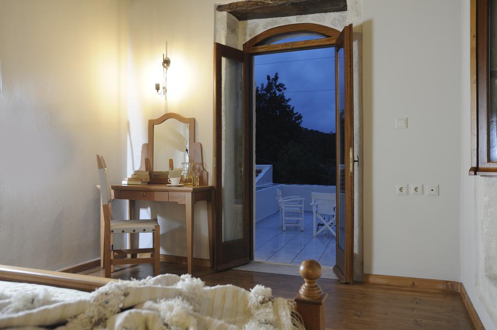 Eco Cottage Vedere With Pool Vederoi 外观 照片