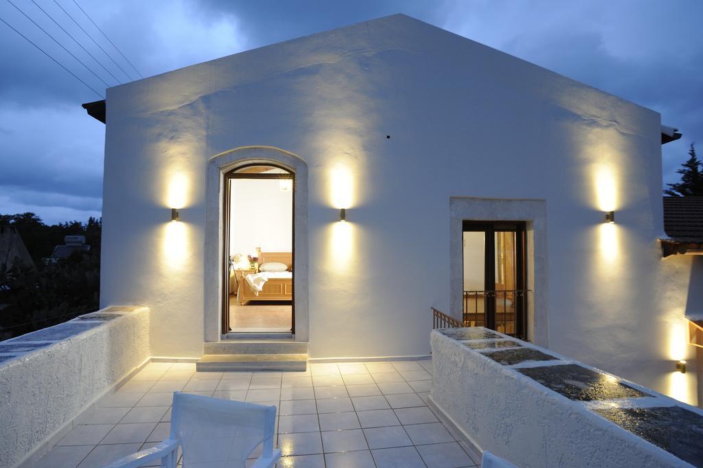 Eco Cottage Vedere With Pool Vederoi 外观 照片