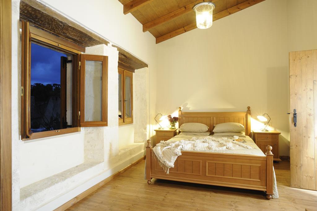 Eco Cottage Vedere With Pool Vederoi 外观 照片