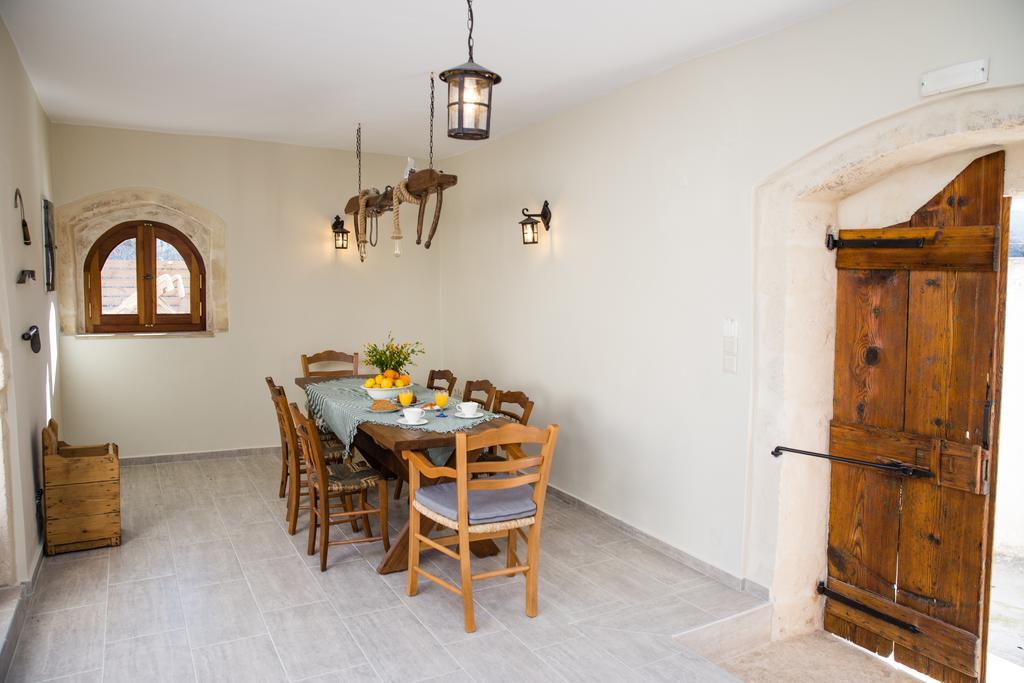 Eco Cottage Vedere With Pool Vederoi 外观 照片
